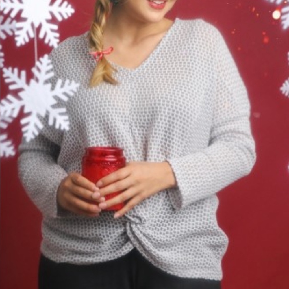 Umgee Light Gray V-Neck Sweater